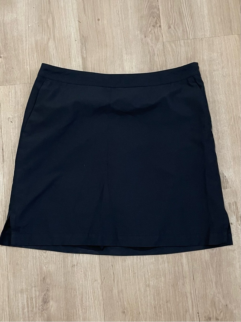 Liz Claiborne Black Midi Skort with Clean Waistband